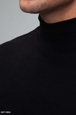 یقه اسکی آستین کوتاه