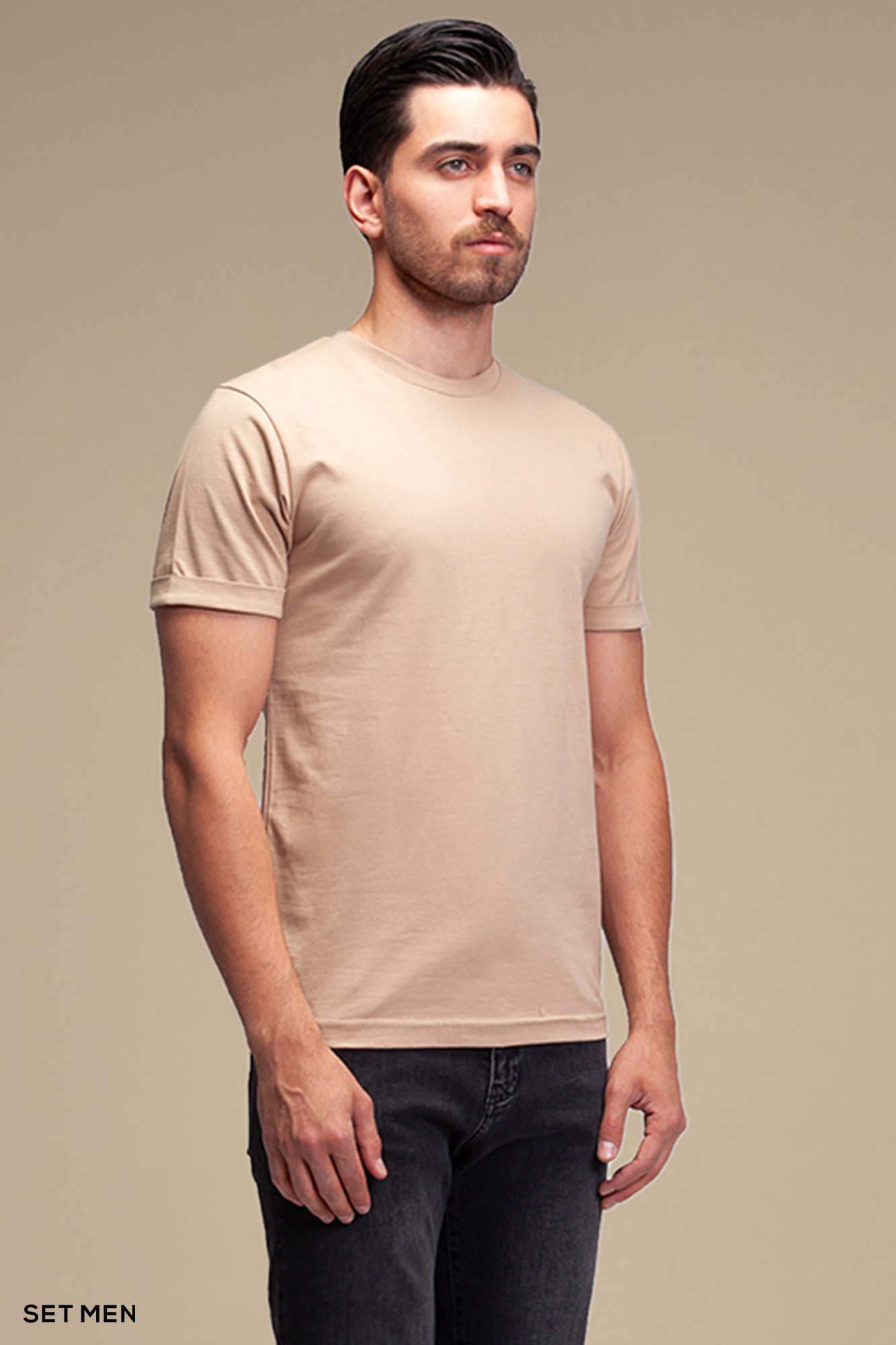 تیشرت مردانه یقه گرد آستین کوتاه