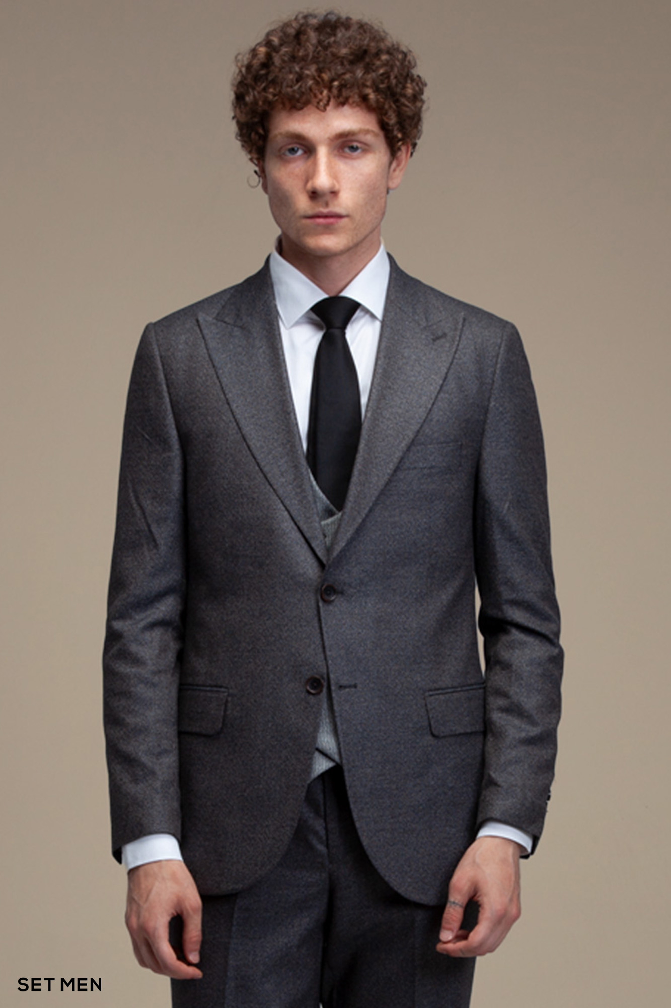 کت و شلوار مردانه سه تکه یقه بلیزر دو دکمه