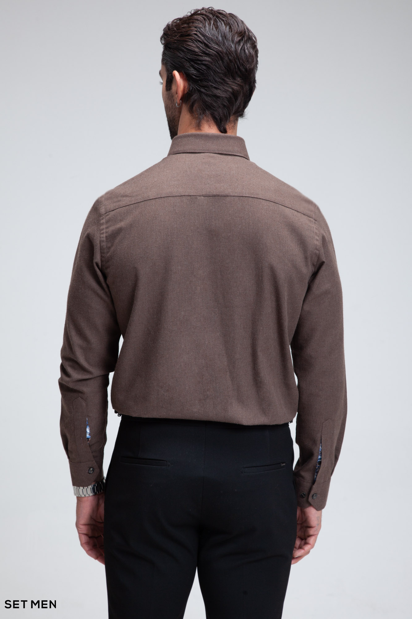 پیراهن پشمی