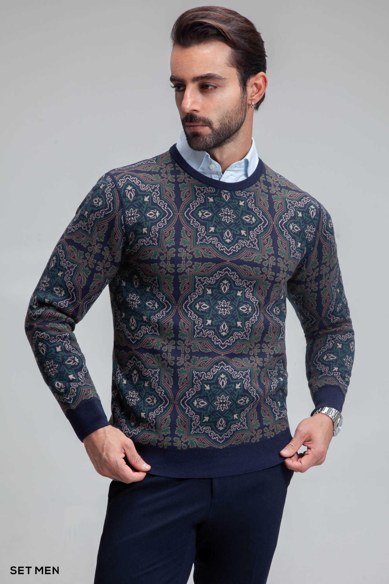 بافت طرح دار