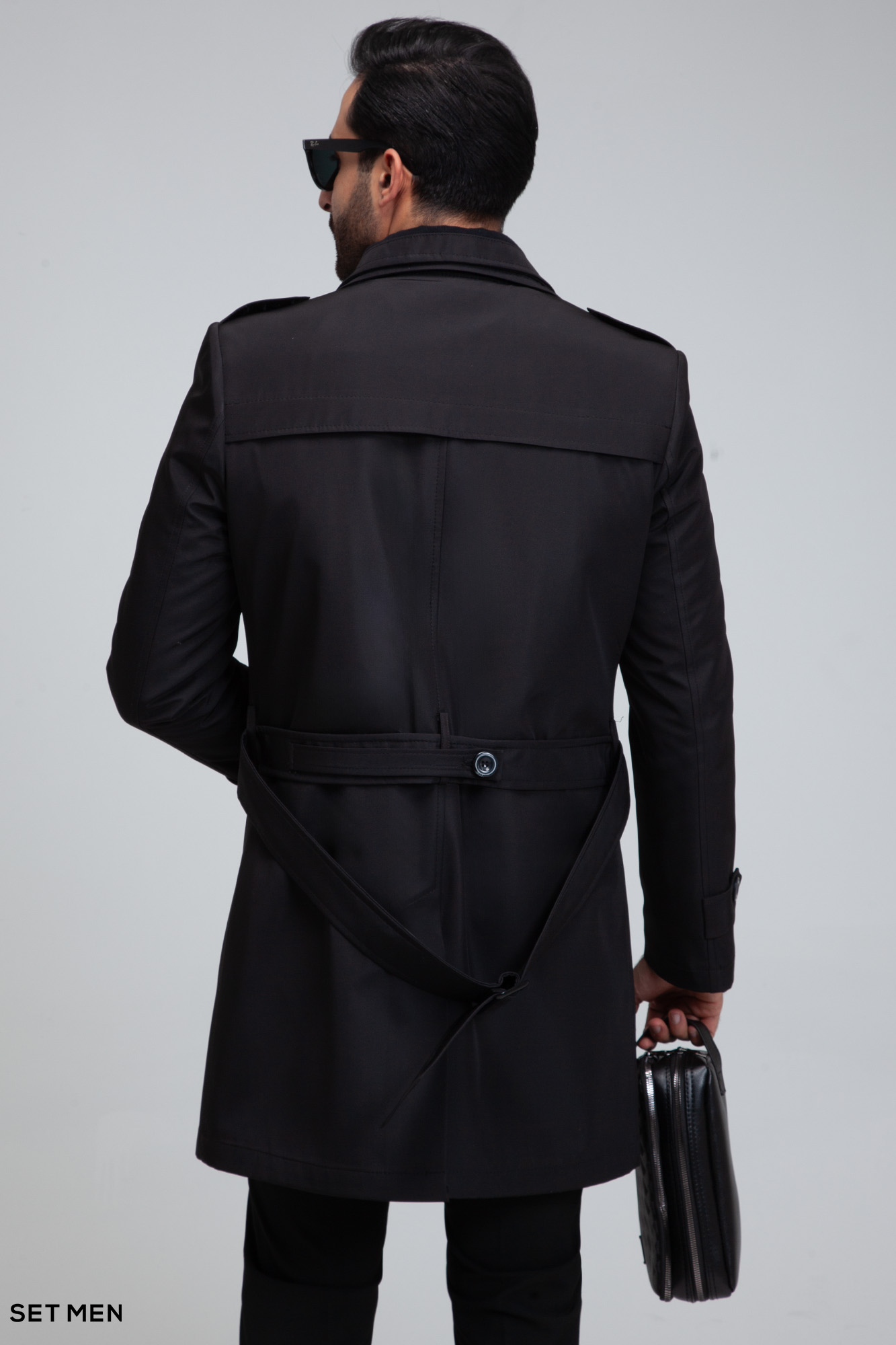 پالتو بارانی