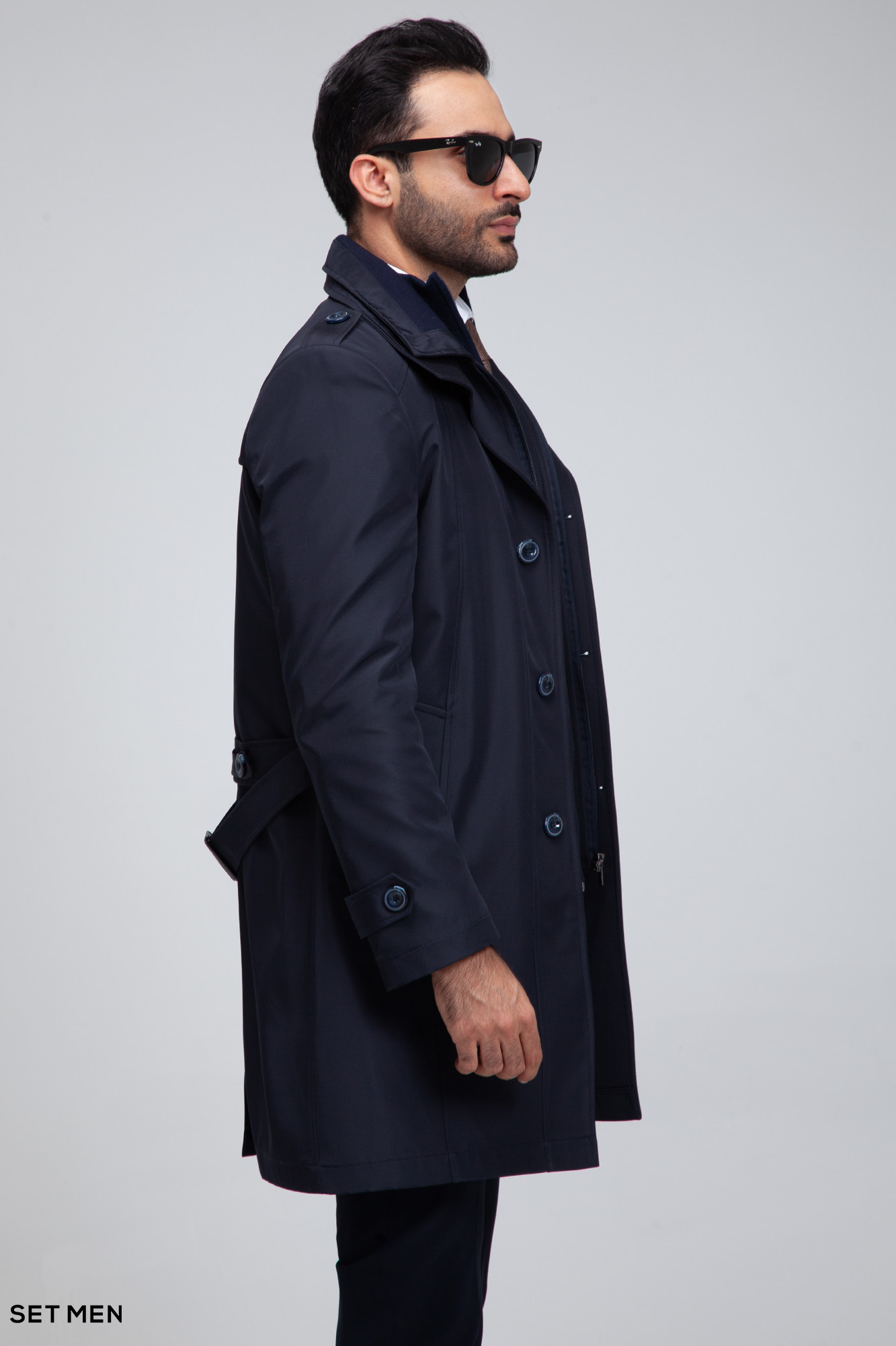 پالتو بارانی