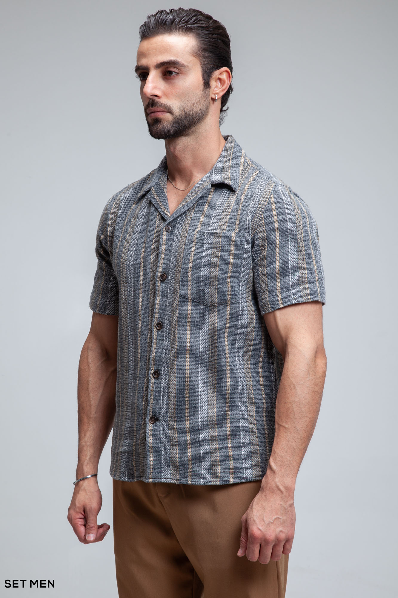 پیراهن مردانه کنفی آستین کوتاه