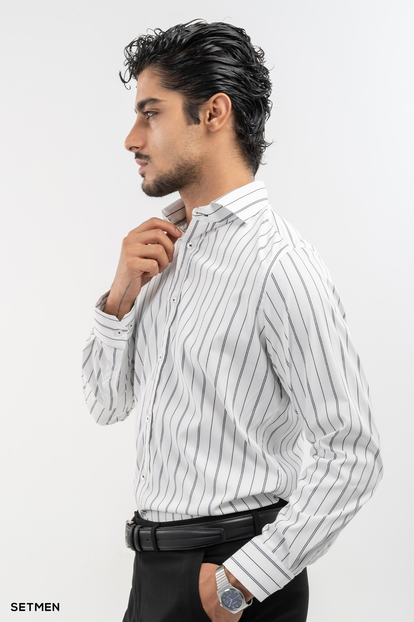 پیراهن مردانه کلاسیک