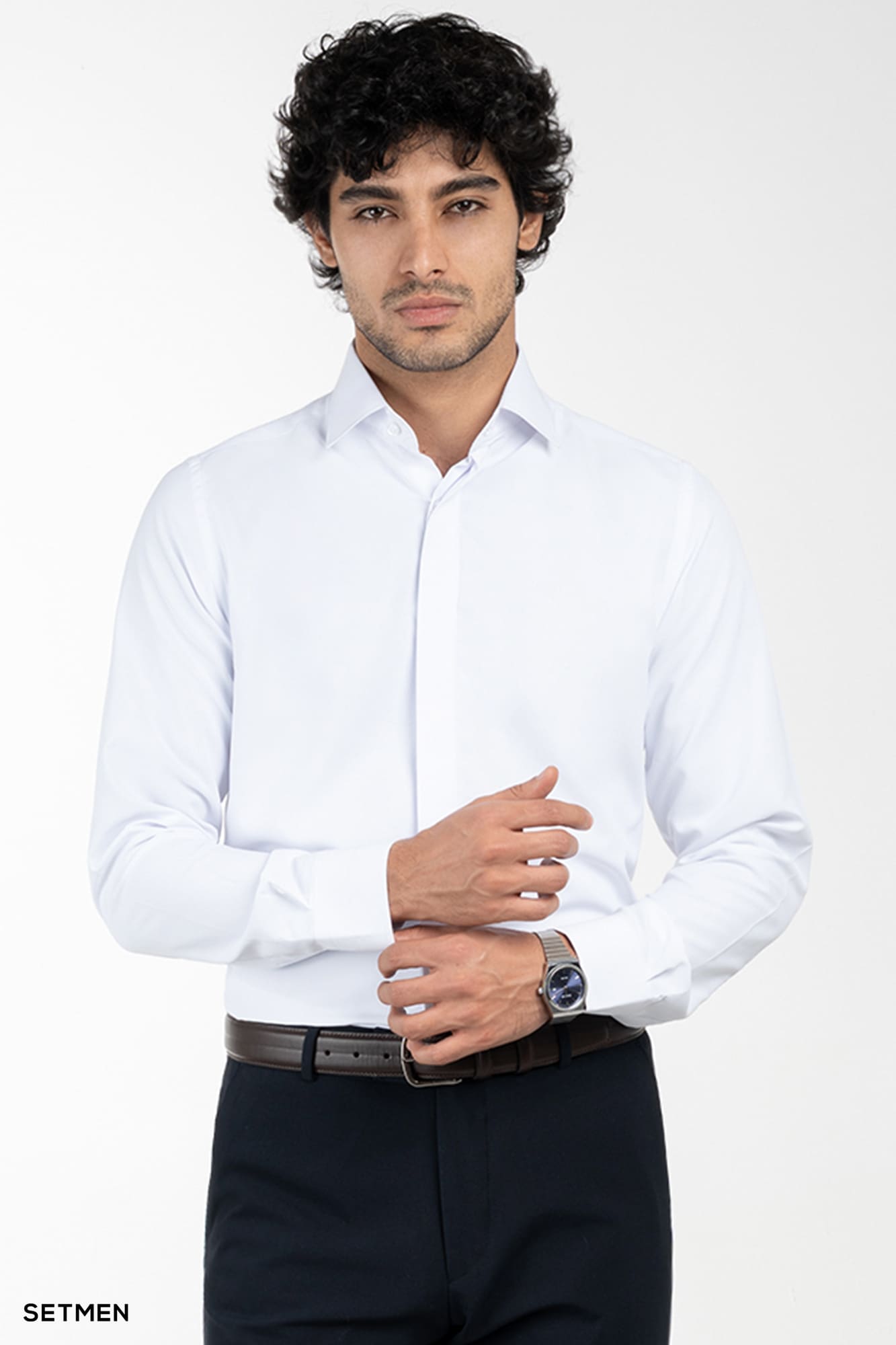 پیراهن مردانه ضد چروک